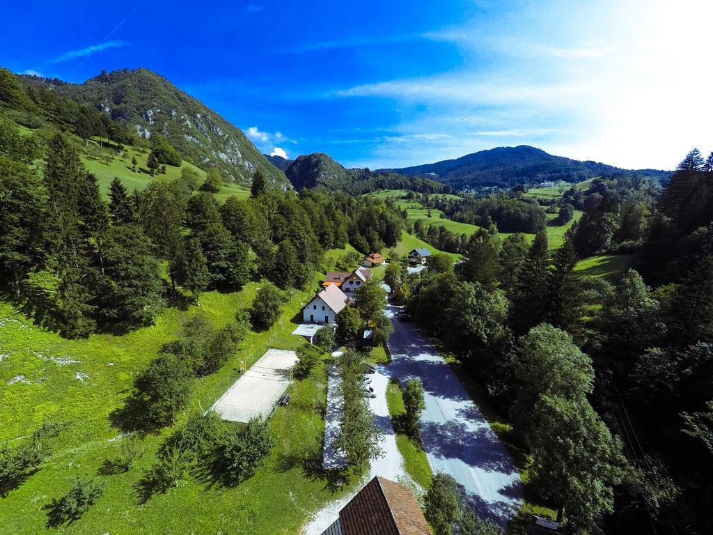 Guest House Gostisce Gacnk V Logu Cerkno Luaran gambar