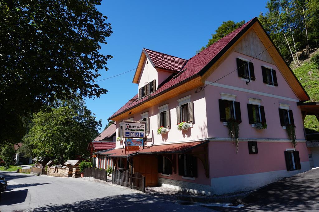 Guest House Gostisce Gacnk V Logu Cerkno Luaran gambar