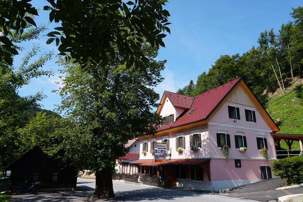 Guest House Gostisce Gacnk V Logu Cerkno Luaran gambar